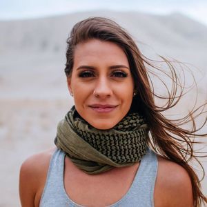 Meet your Posher, Andrea